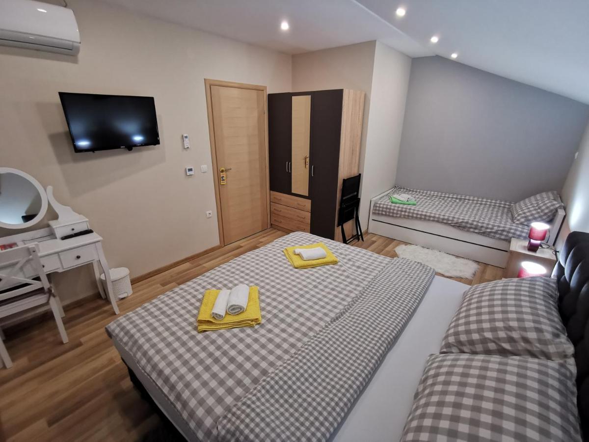 Apartman Bozur **** Satnica Dakovacka Екстериор снимка