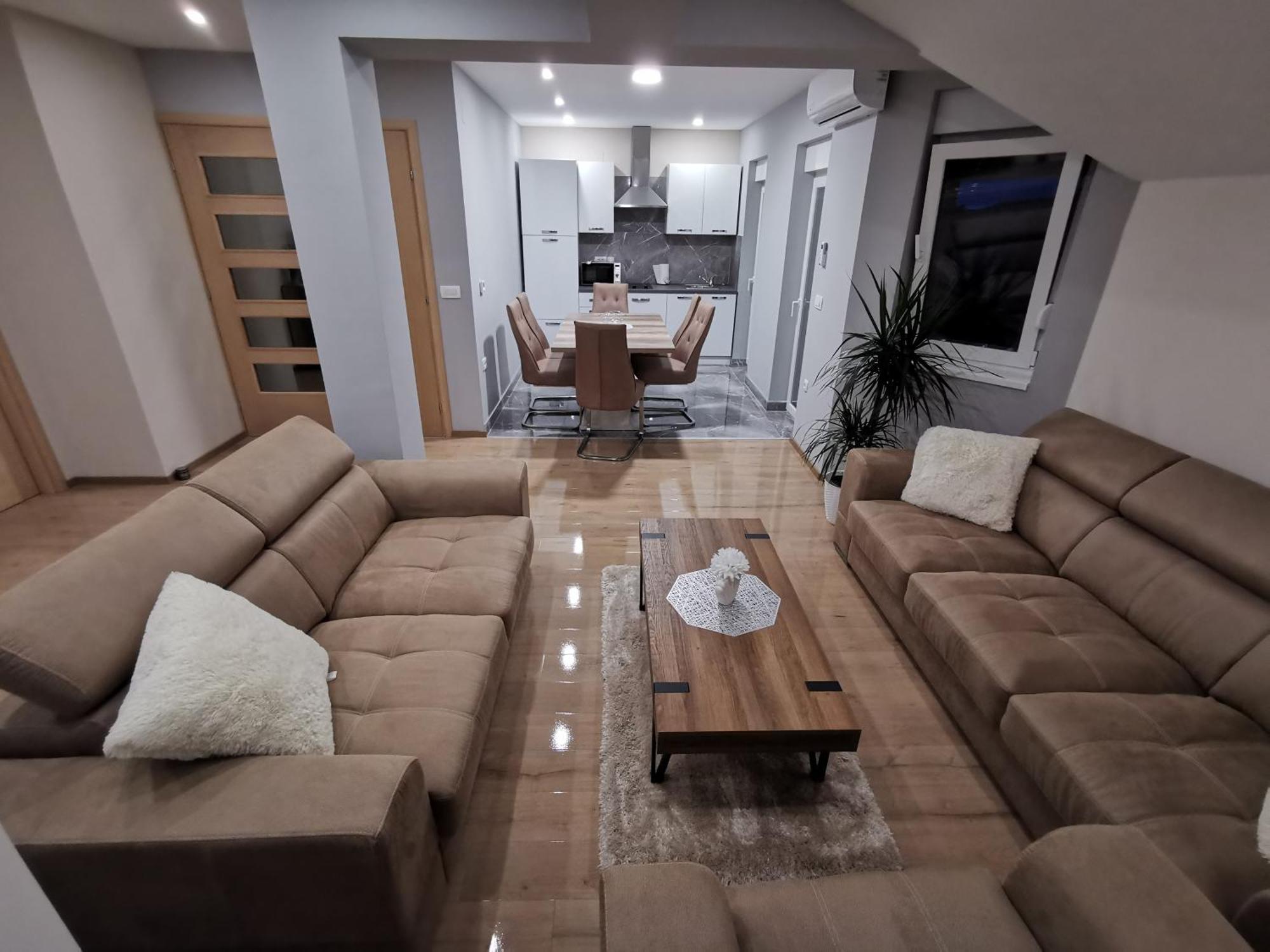Apartman Bozur **** Satnica Dakovacka Екстериор снимка