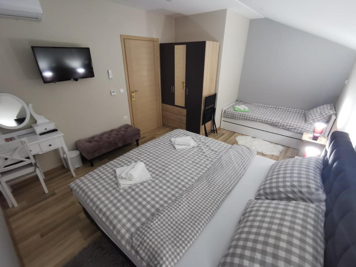 Apartman Bozur **** Satnica Dakovacka Екстериор снимка